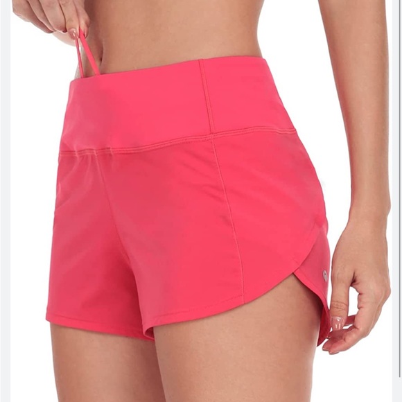 lululemon Pants - Lululemon mid rise pink short size 8